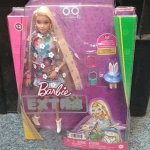 Barbie Extra
